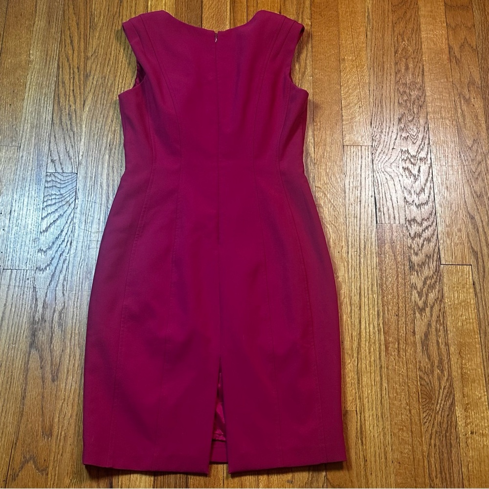 White House Black Market Shift Dress Womens size 2P Elegant Red Sleeveless party - Picture 2 of 5